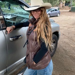 Meet your Posher, Ashli